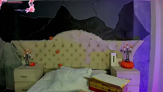 AmberGreyy  online show from October 2025 05:46:02 PM