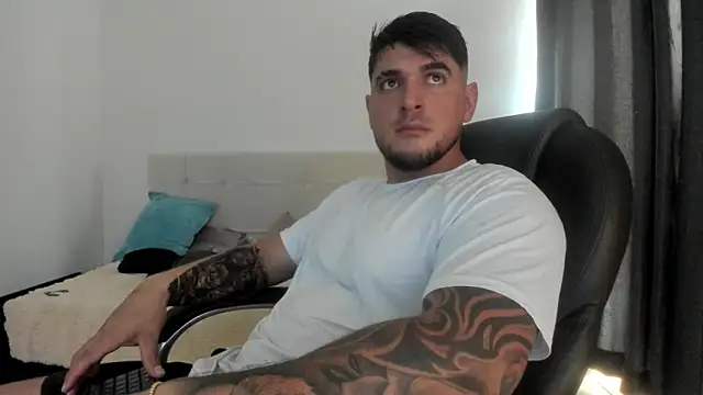 Snapshot of Teilor_Creed chatting on September 2025 08:14:01 PM Teilor Creed online show from September 2025 08:14:01 PM