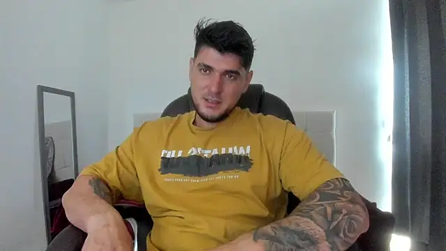 Snapshot of Teilor_Creed chatting on November 2025 07:57:02 PM Teilor Creed online show from November 2025 07:57:02 PM