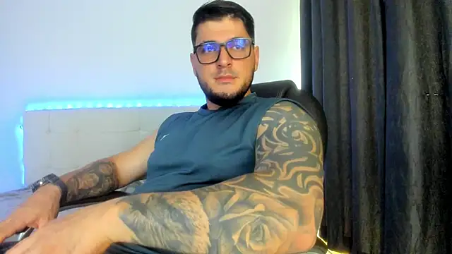 Snapshot of Teilor_Creed chatting on February 2026 09:09:02 PM Teilor Creed online show from February 2026 09:09:02 PM