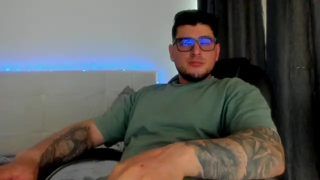 Snapshot of Teilor_Creed chatting on March 2026 07:17:02 PM Teilor Creed online show from March 2026 07:17:02 PM