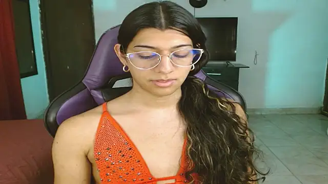 Snapshot of engielphoenis14 chatting on February 2026 09:57:02 PM engielphoenis14 online show from February 2026 09:57:02 PM