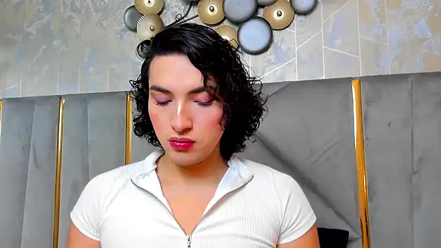 TomLondon  online show from February 2025 11:44:02 AM