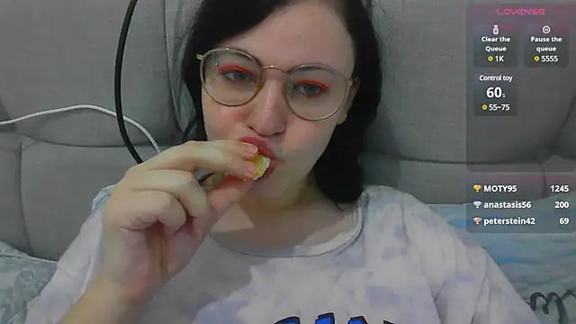 German Eva online show from January 2025 02:49:01 PM