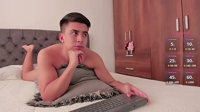 Snapshot of jordanmuskk chatting on November 2025 03:56:02 PM jordanmuskk online show from November 2025 03:56:02 PM