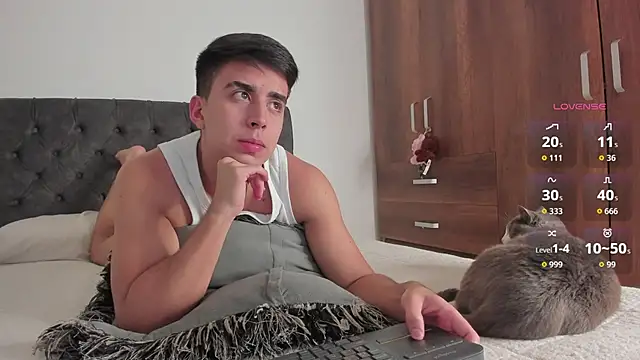 Snapshot of jordanmuskk chatting on November 2025 11:10:02 PM jordanmuskk online show from November 2025 11:10:02 PM