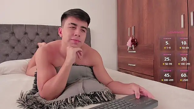 Snapshot of jordanmuskk chatting on November 2025 06:29:01 PM jordanmuskk online show from November 2025 06:29:01 PM