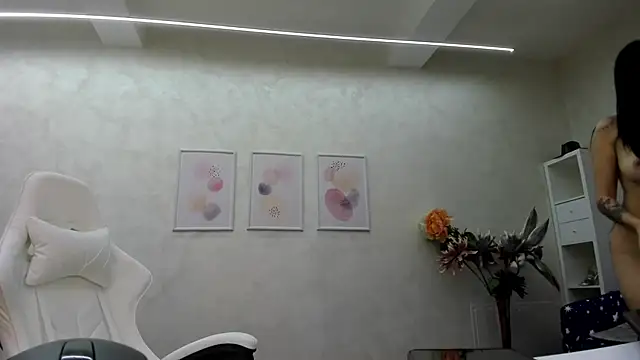 patriciakeys online show from December 2024 10:21:01 AM