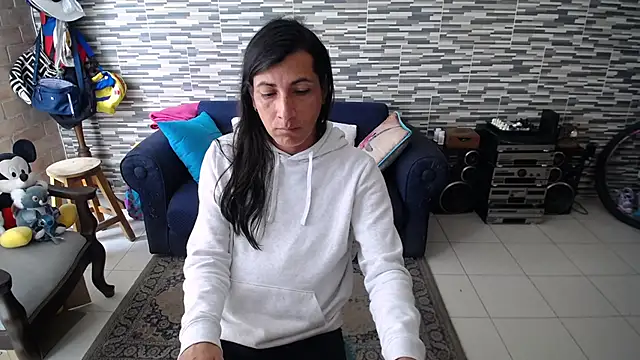 VioletaGomezCo online show from April 2026 06:21:01 PM