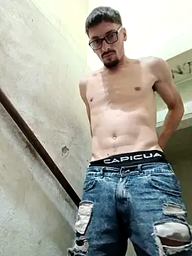 puak6666 online show from November 2025 08:09:01 PM