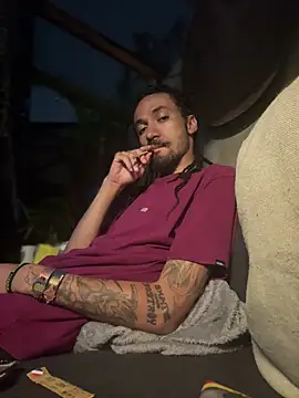 Snapshot of hotcamboy420 chatting on December 2024 05:52:02 AM hotcamboy420 online show from December 2024 05:52:02 AM