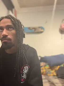 Snapshot of hotcamboy420 chatting on January 2025 04:39:02 AM hotcamboy420 online show from January 2025 04:39:02 AM