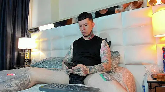 Adam tatto online show from September 2025 04:07:01 PM