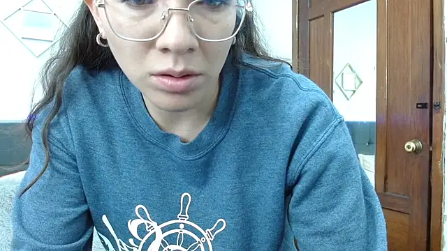 karlamorris  online show from February 2025 02:03:02 PM