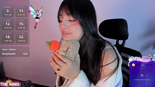 Snapshot of Sophy_SmileSweet chatting on February 2025 02:45:01 PM Sophy SmileSweet online show from February 2025 02:45:01 PM