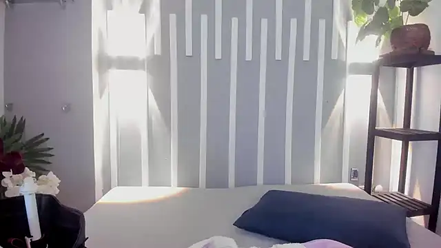 Snapshot of Sophy_SmileSweet chatting on February 2025 11:38:02 AM Sophy SmileSweet online show from February 2025 11:38:02 AM