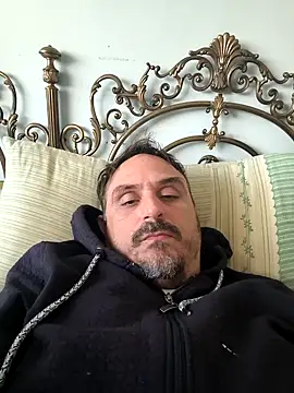 italovene online show from October 2025 07:45:02 AM