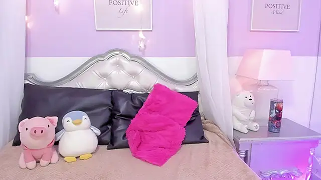 AlanaJones1 online show from March 2025 07:14:01 AM