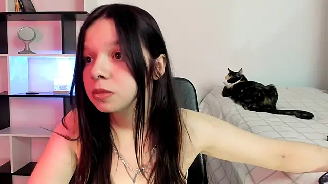 crystal lilith online show from February 2025 01:33:02 PM