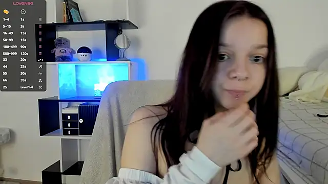 crystal lilith online show from February 2025 06:29:02 PM