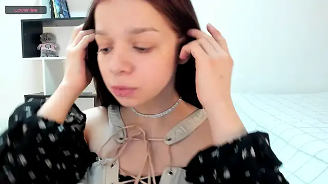 crystal lilith online show from March 2025 03:05:01 PM