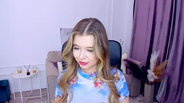 FollowLovee online show from March 2025 10:38:02 PM