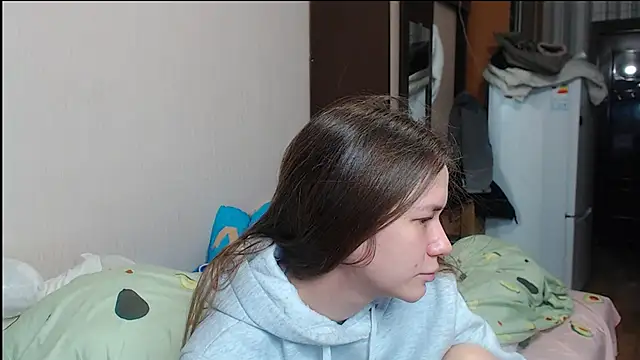 leila bambi  online show from January 2025 04:21:02 PM