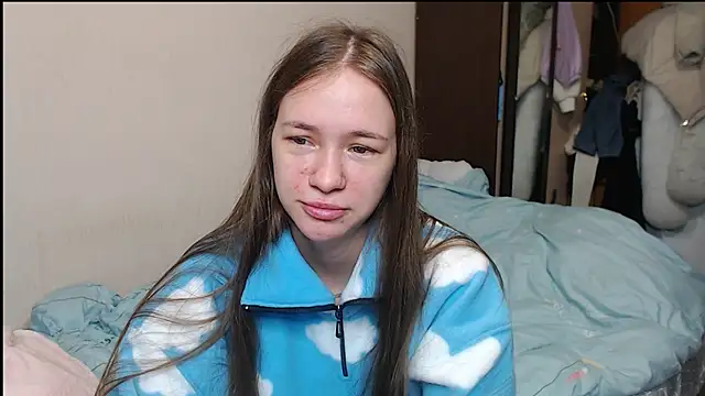 leila bambi  online show from February 2025 04:28:01 PM