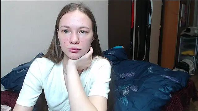 leila bambi  online show from March 2025 09:54:02 PM