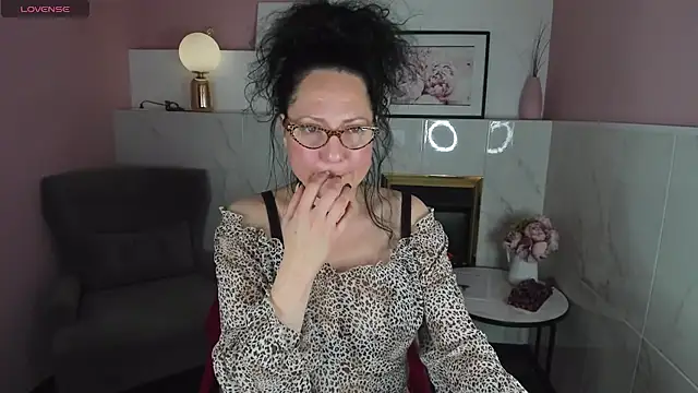 Anita Muse online show from December 2024 02:06:01 PM