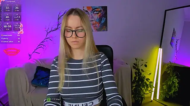 mary mooore online show from October 2025 07:14:02 PM