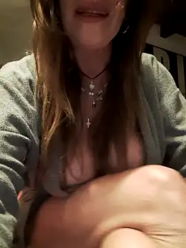 gildamilf online show from November 2025 04:18:02 PM