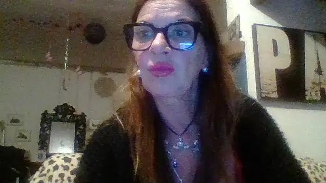 gildamilf online show from December 2025 08:37:02 PM