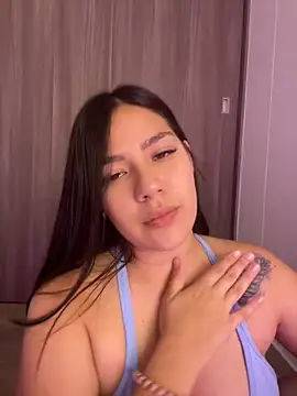 Latina vanessa online show from January 2025 03:51:01 AM