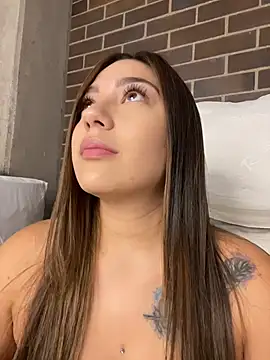 Latina vanessa online show from July 2026 11:36:01 PM