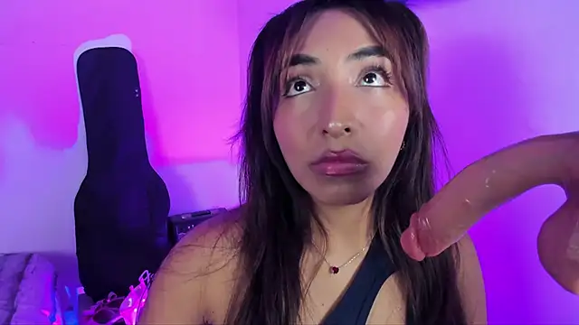 Leticia brownn1 online show from March 2025 05:17:02 PM