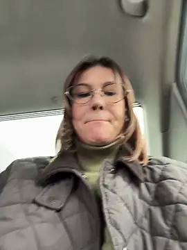 RinaCat online show from April 2026 06:07:01 AM