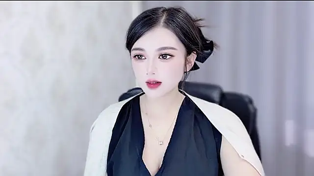 VIWVI online show from February 2026 05:16:02 AM