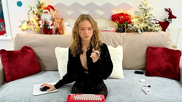 Snapshot of Alexandra_Demore chatting on January 2025 06:09:01 PM Alexandra Demore online show from January 2025 06:09:01 PM