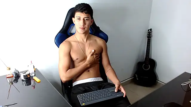 Snapshot of Juan_da01 chatting on January 2025 03:37:01 AM Juan da01 online show from January 2025 03:37:01 AM