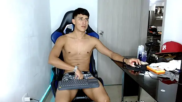 Snapshot of Juan_da01 chatting on March 2025 01:35:02 AM Juan da01 online show from March 2025 01:35:02 AM