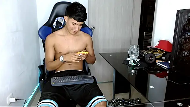 Snapshot of Juan_da01 chatting on March 2025 12:12:01 AM Juan da01 online show from March 2025 12:12:01 AM