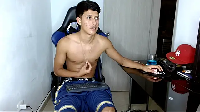 Snapshot of Juan_da01 chatting on March 2025 03:33:02 AM Juan da01 online show from March 2025 03:33:02 AM