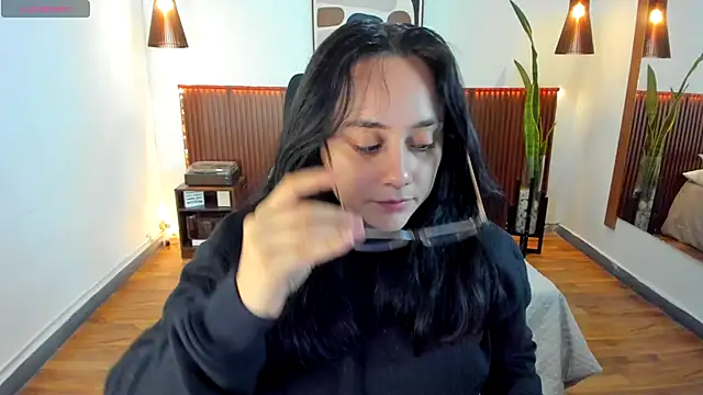 KatherineBond online show from October 2025 07:41:01 PM