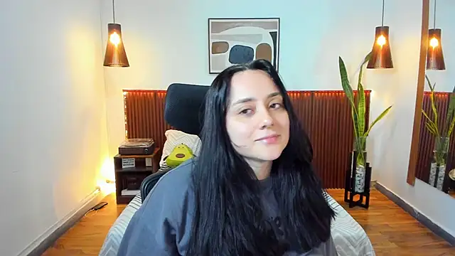 KatherineBond online show from November 2025 07:02:01 PM