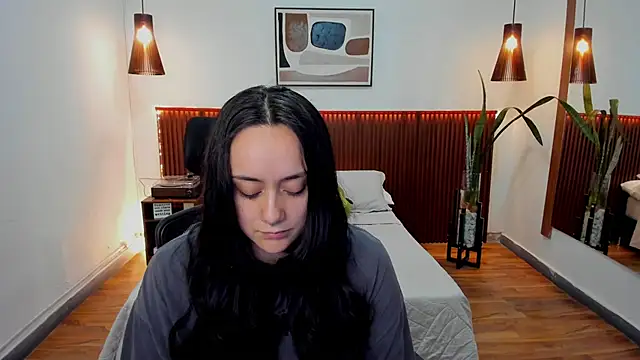 KatherineBond online show from February 2026 07:39:01 PM