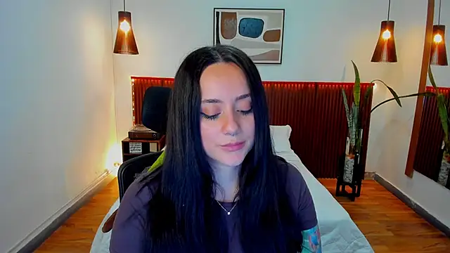 KatherineBond online show from February 2026 06:15:02 PM