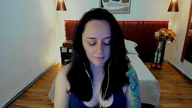 KatherineBond online show from July 2026 06:17:01 PM