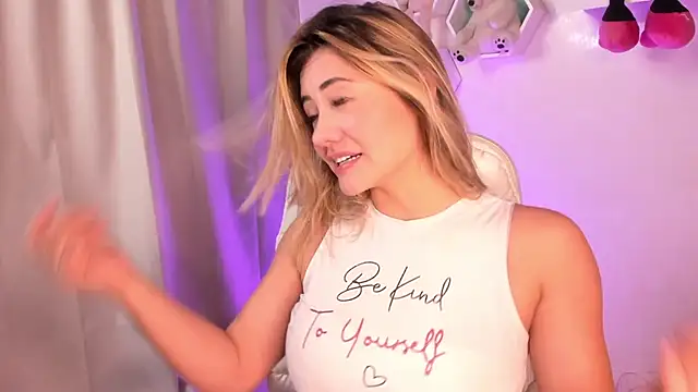 Nataliia 09 online show from March 2025 04:38:02 PM