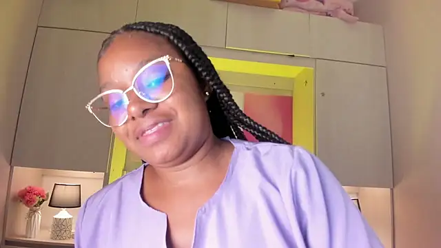 tamaraa smiith online show from February 2026 07:43:02 PM